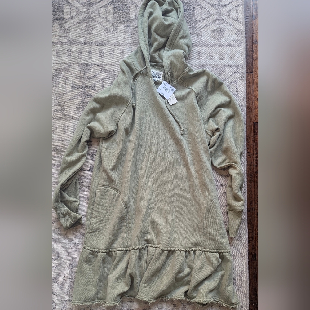 Green American Eagle Hooded Sweatshirt Dress with Ruffle Hem And Side Pockets